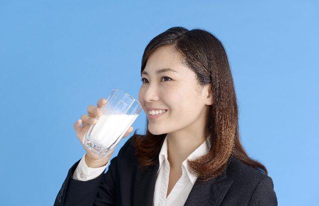 爪はカルシウム?